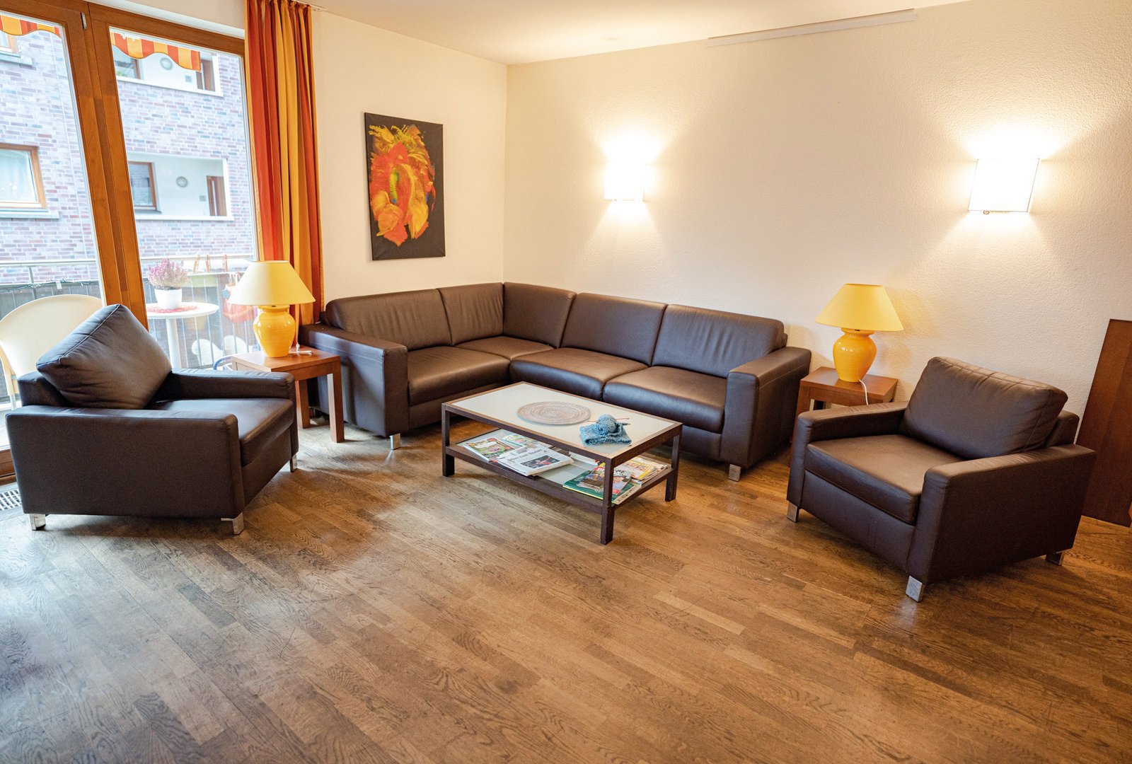 Sofaecke in der Gerontopsychiatrischen Tagesklinik in Köln-Rodenkirchen